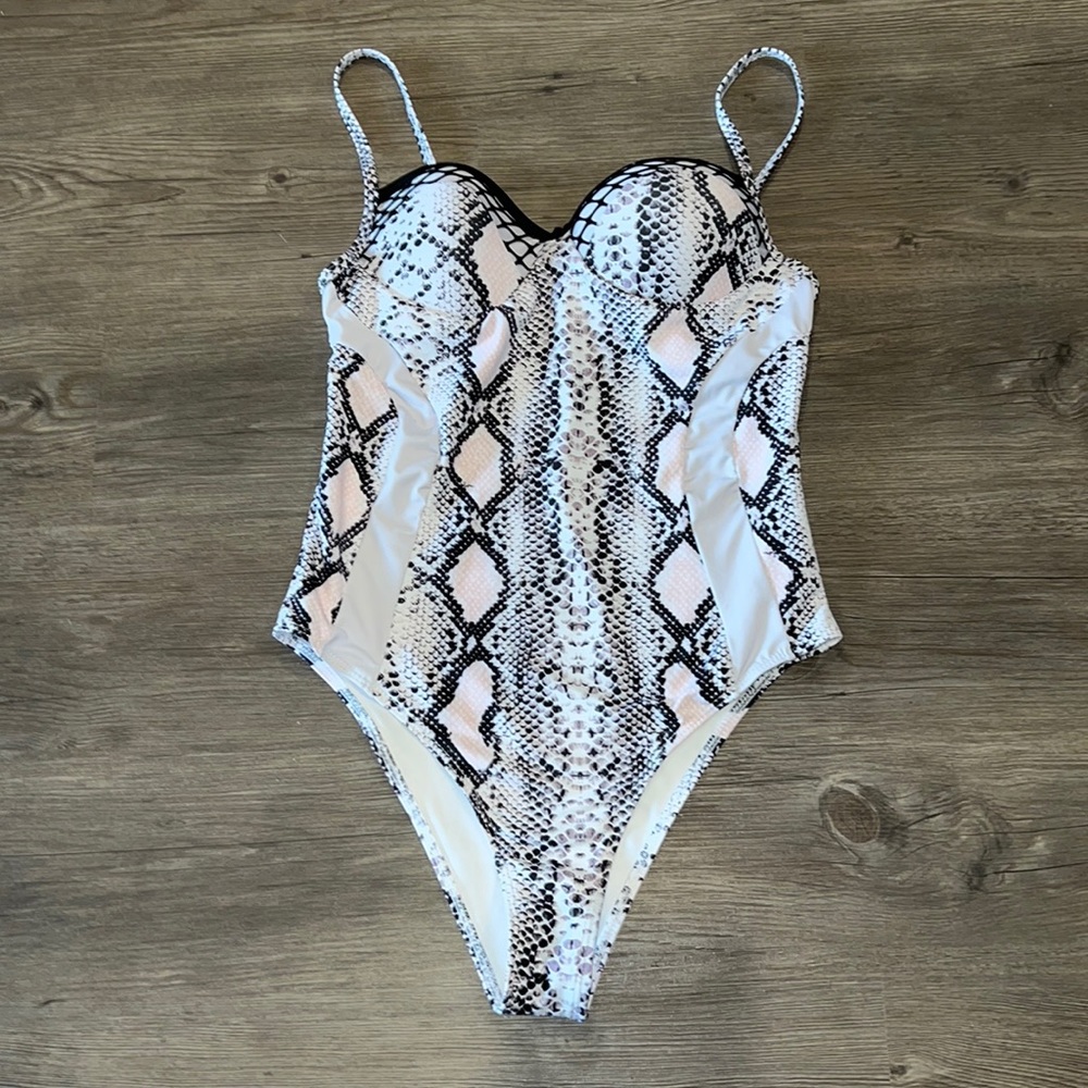 NWT snake print one piece swimsuit